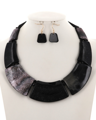 Necklace Set Style #7224V
